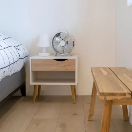 50 LVRE 110 evp vinyl flooring roomscene 1