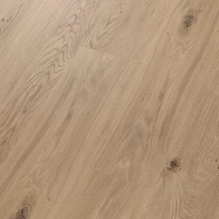 UU002 04356 ANGLED