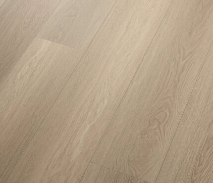 UU004 04851 ANGLED