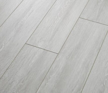 VV376 00957 ANGLED