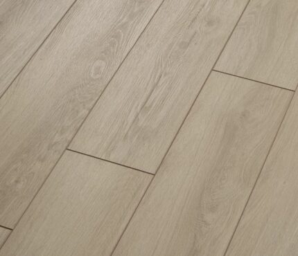 VV426 00853 ANGLED