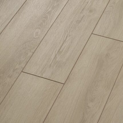 VV426 00853 ANGLED