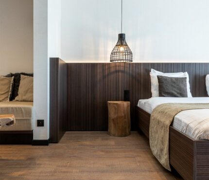 VV426 00856 ROOM