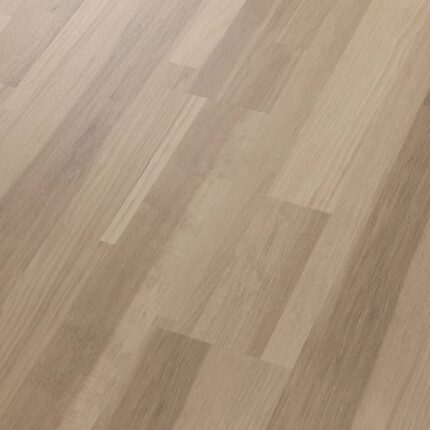 VV441 04557 ANGLED