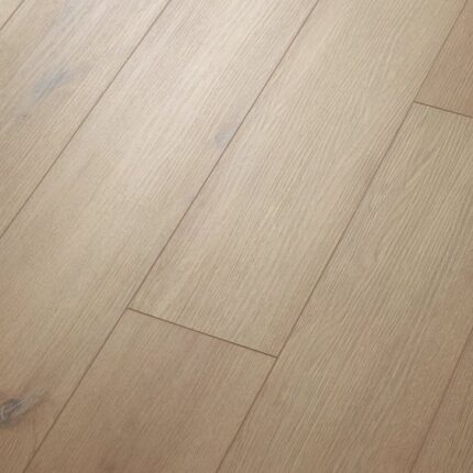 VV583 01216 ANGLED