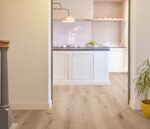 VV583 01216 ROOM