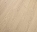 VV668 04354 ANGLED