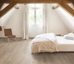 VV670 10111 ROOM