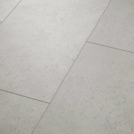 VV671 10153 ANGLED