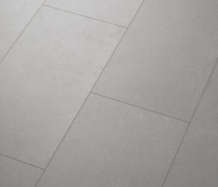 VV686 10201 ANGLED
