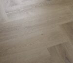 VV745 00995 ANGLED