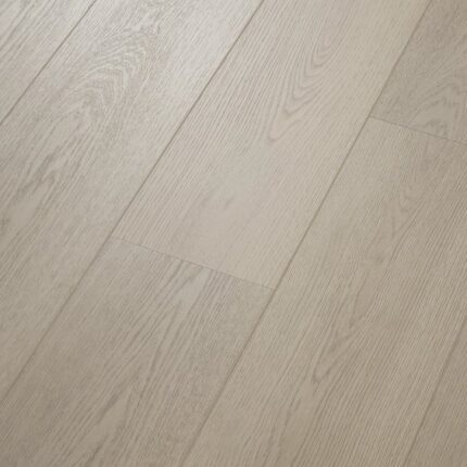 VV827 02713 ANGLED