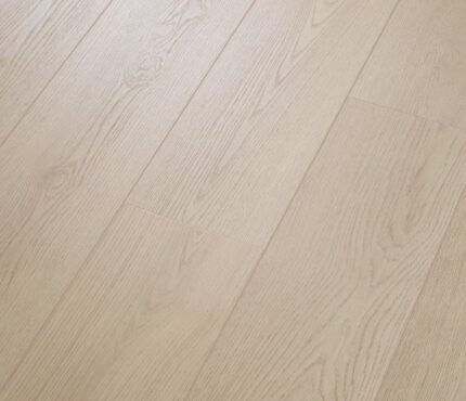 VV827 02756 ANGLED
