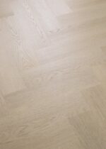 VV836 02756 ANGLED