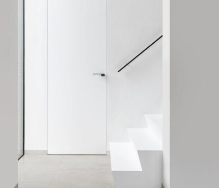 VV837 03493 ROOM